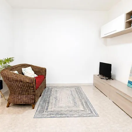 Center Wifi, Ac, Free Parking, Center At 100 M 3*
