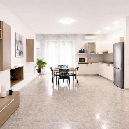 Center Wifi, Ac, Free Parking, Center At 100 M Гостевой дом 3*